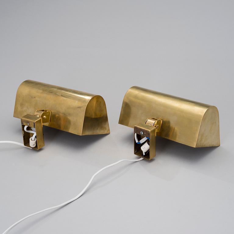 LISA JOHANSSON-PAPE, A PAIR OF WALL LIGHTS. Orno.