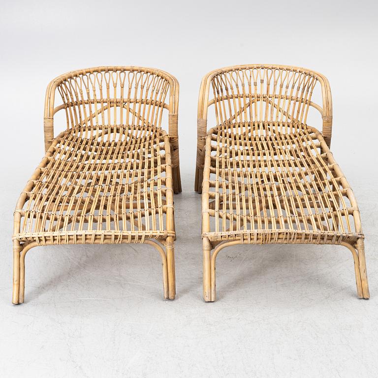 Lounge chairs, a pair, modern production.