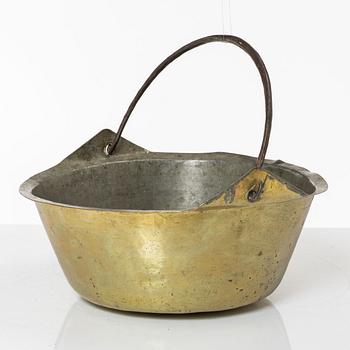 A Swedish brass kettle, 18th century.