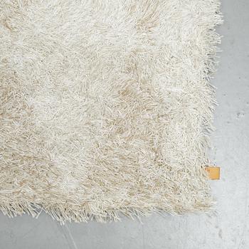 Gunilla Lagerhem Ullberg, a carpet, Fogg "Harlequin" Cream, hand tufted, ca 292-295 x 194-197 cm.