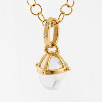Pendant with chain in 18K gold featuring rock crystal and round brilliant-cut diamonds, Temple St Clair.