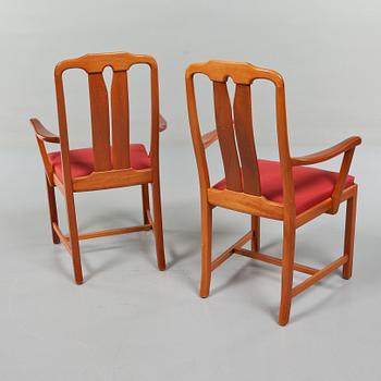 KARMSTOLAR, ett par, "Ambassadör", Carl Malmsten, Rydéns Interiör, tillverkade 1985.
