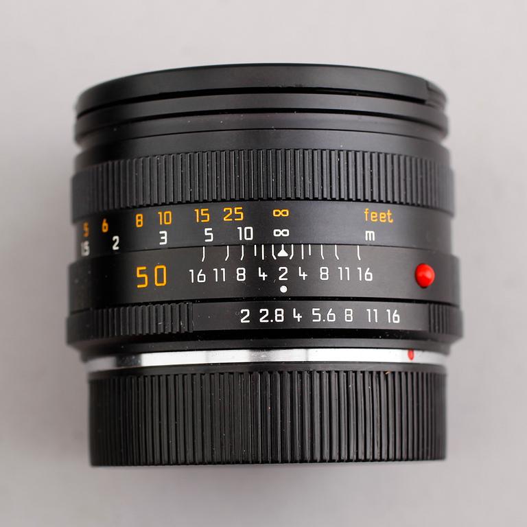 KAMERA, Leica R8, nr 2292368, samt 2 objektiv. Tyskland, modellen lanserad 1996.