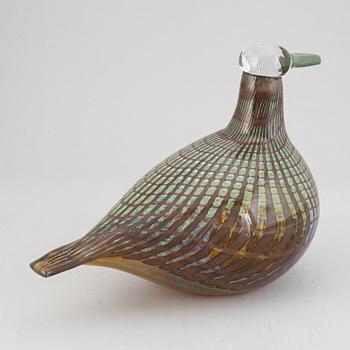 Oiva Toikka, iridecent glass sculpture, "Villihanhi", signed and numbered 594/1000 Nuutajärvi Finland.