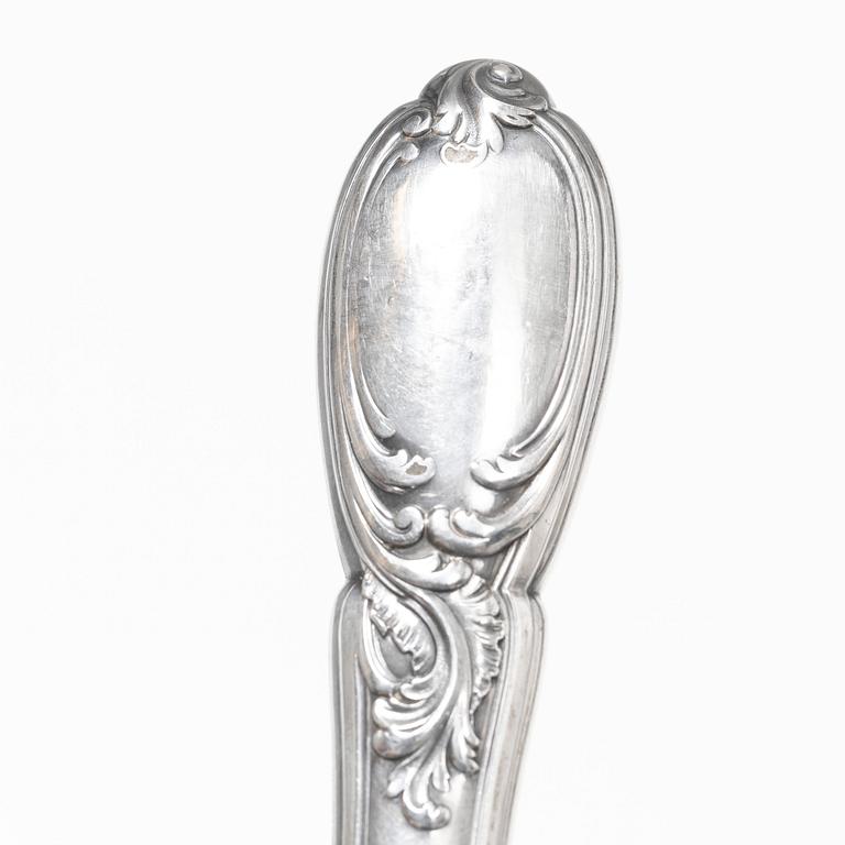 Twelve French silver knives, Hènin & Cie, Paris, circa 1900.