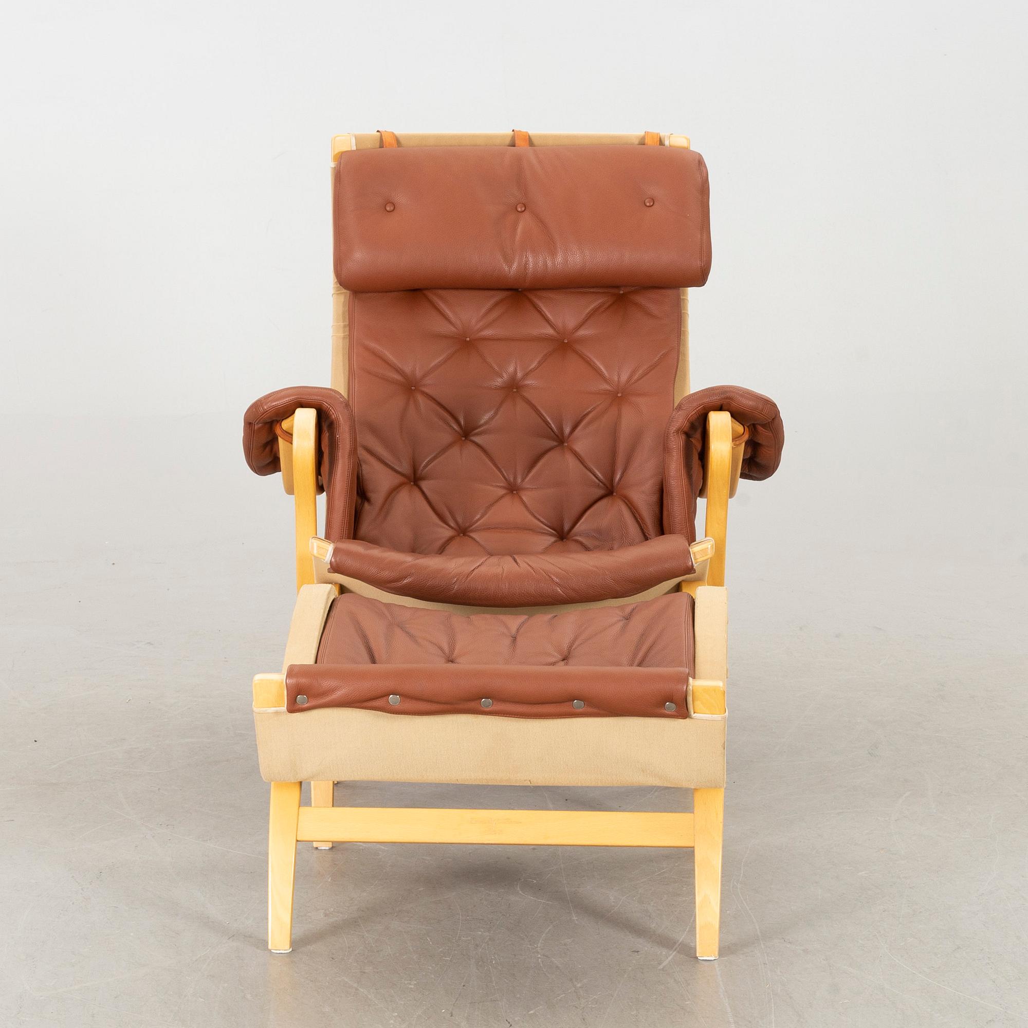 BRUNO MATHSSON, fåtölj med fotpall "Pernilla", DUX.