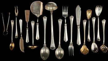 BESTICKSERVIS, 176 delar, silver, total vikt ca 9520 g samt SCHATULL, omkring 1900-talets mitt.