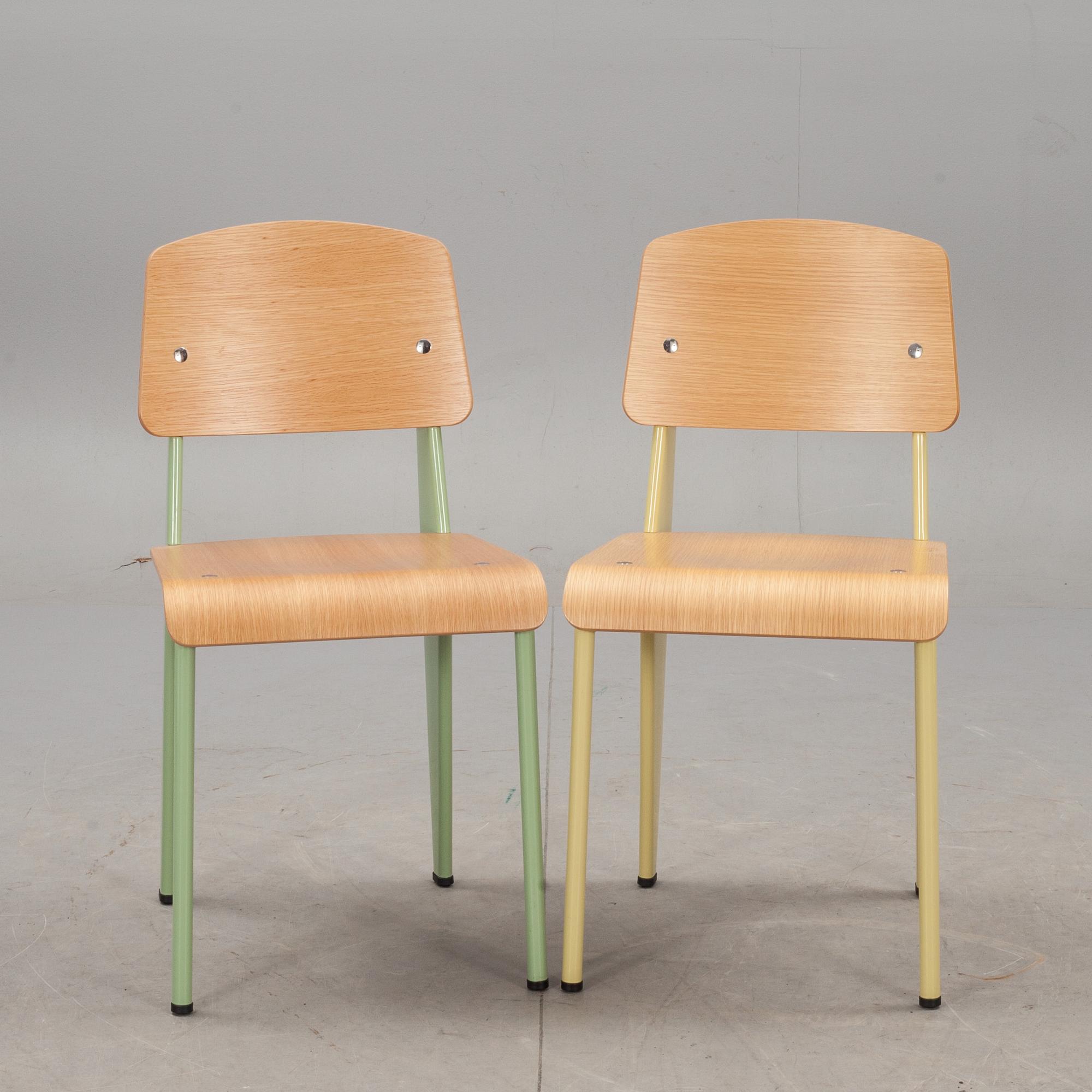 STOLAR, ett par, Jean Prouvé, Vitra, 2002.