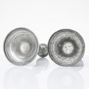 Ljusstakar, 2 par, tenn, bl.a. Israel Berglund, Malmö, 1800-tal.