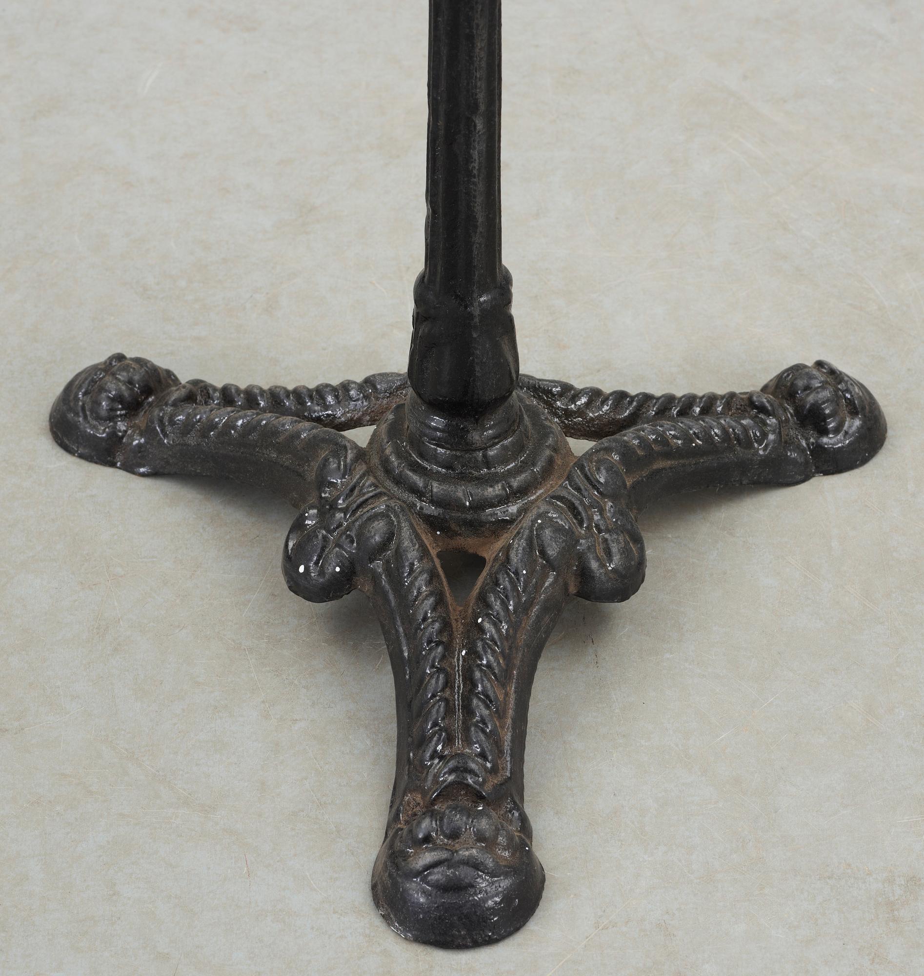 TRÄDGÅRDSBORD, 1900-tal.