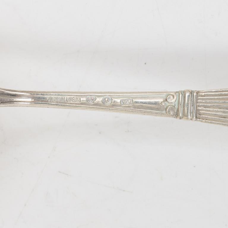 Sugar bowl, sugar spoon and salt cellar, silver, CG Hallberg and GAB, Stockholm, 1899–1917.