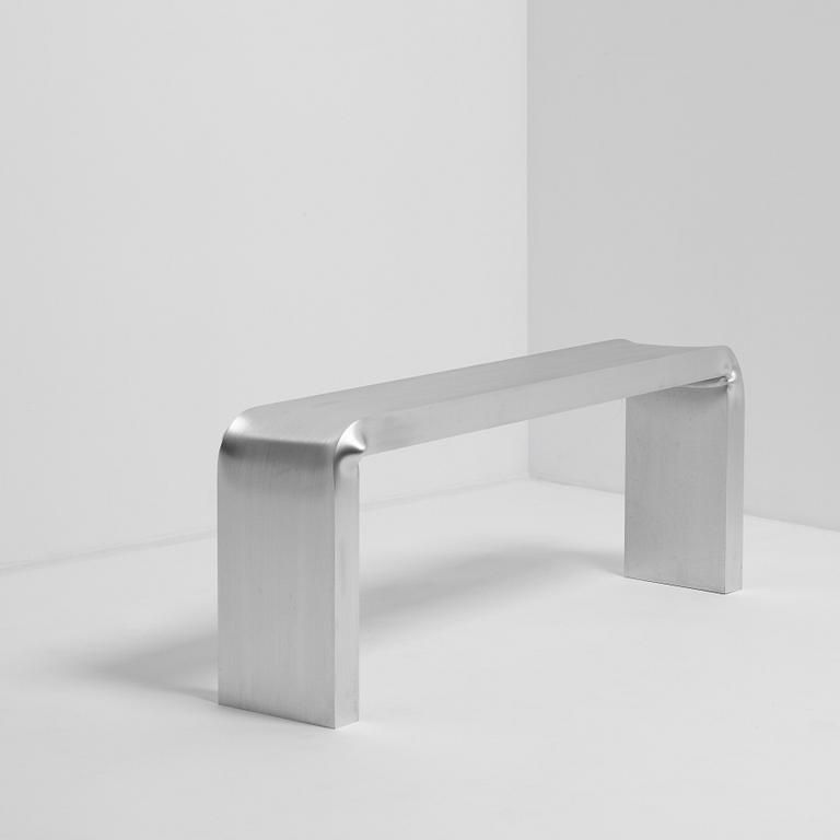 David Taylor, a unique bench, "Bent Bench", Studio Mellösaverken, Sweden, 2020.
