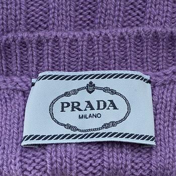 Prada, tröja, storlek 36.