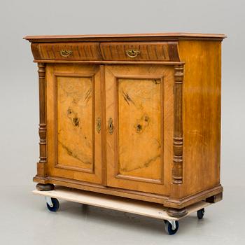 SKÄNK, nyrenässans, 1800-talets slut.