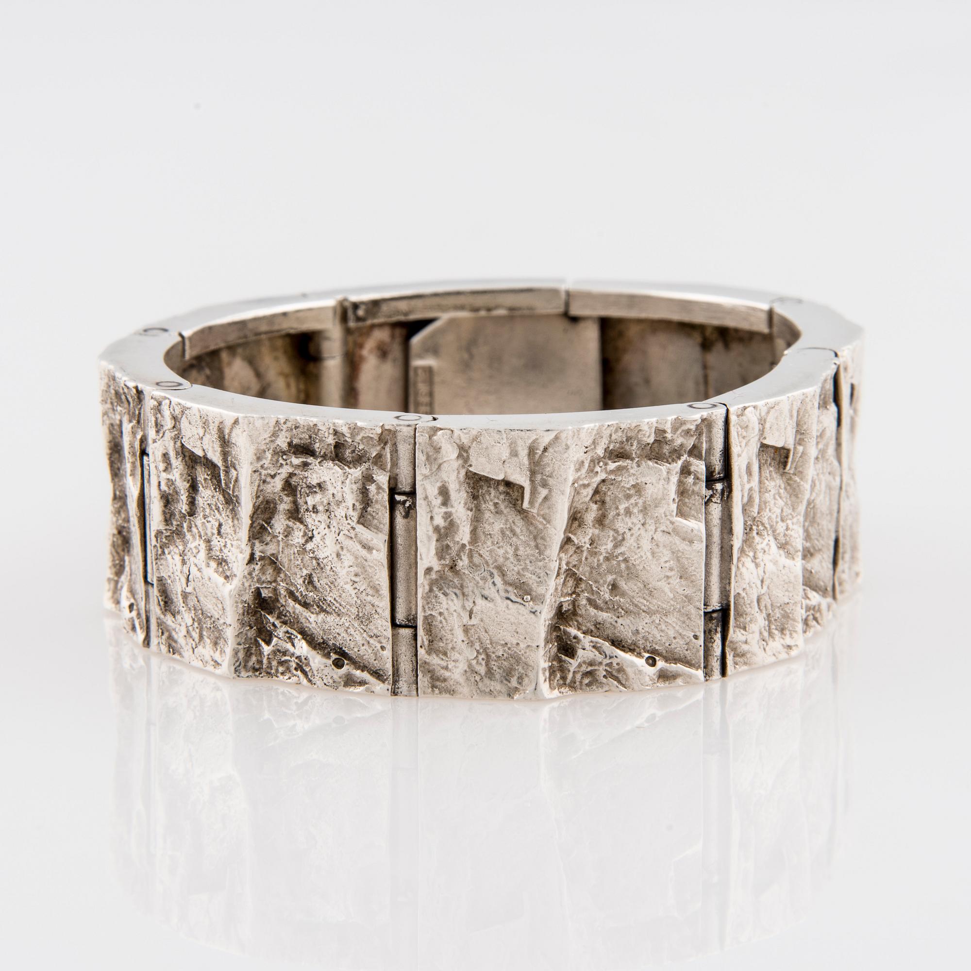 ARMBAND, Finlandia Koru 1977. Silver.