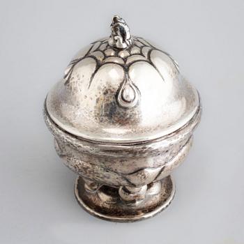 A silver sugar bowl, assay master Christian F Heise in Copenhagen, 1918, weigth 495 g.