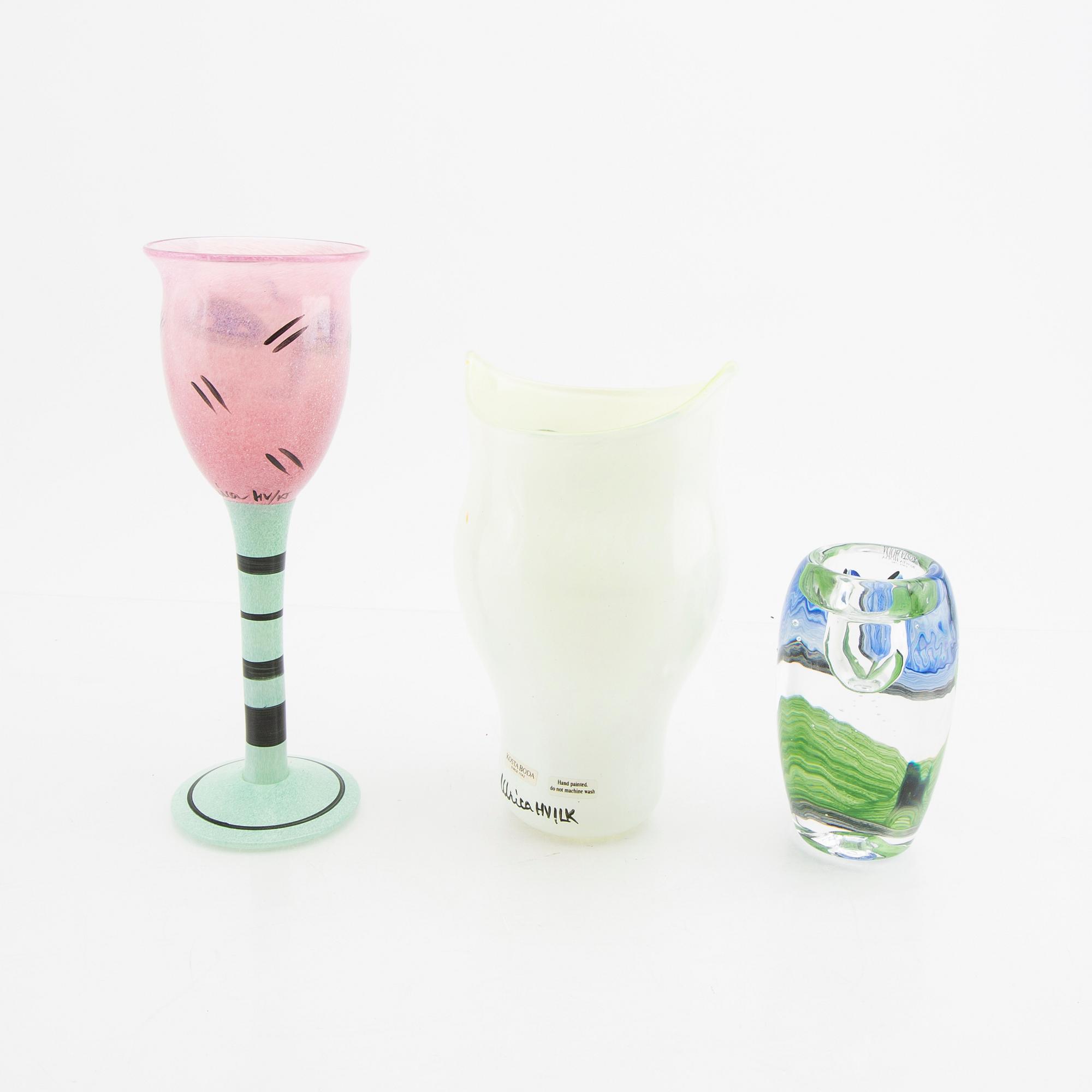 Ulrica Hydman-Vallien, vaser 3 st signerade Kosta Boda.