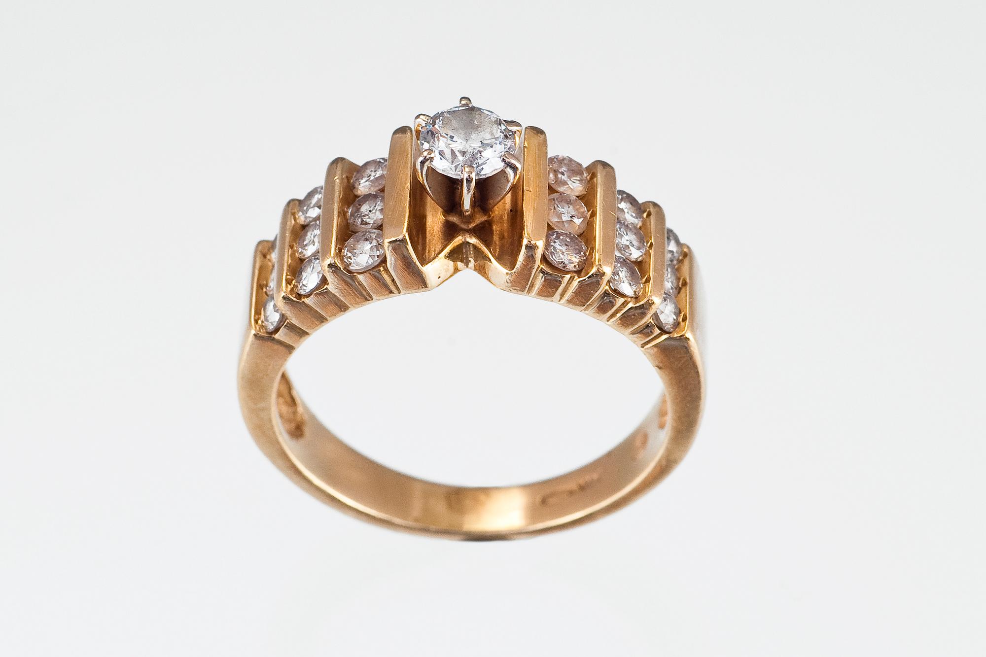 RING.