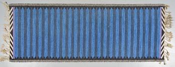 MATTA, dubbelväv, 1900-talets andra hälft, ca 242 x 91 cm.