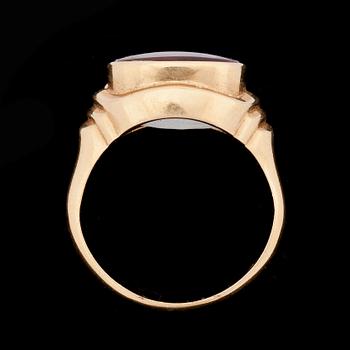 RING, ametist, 18K guld. Ceson Guldvaruaktiebolag, Göteborg  1954.