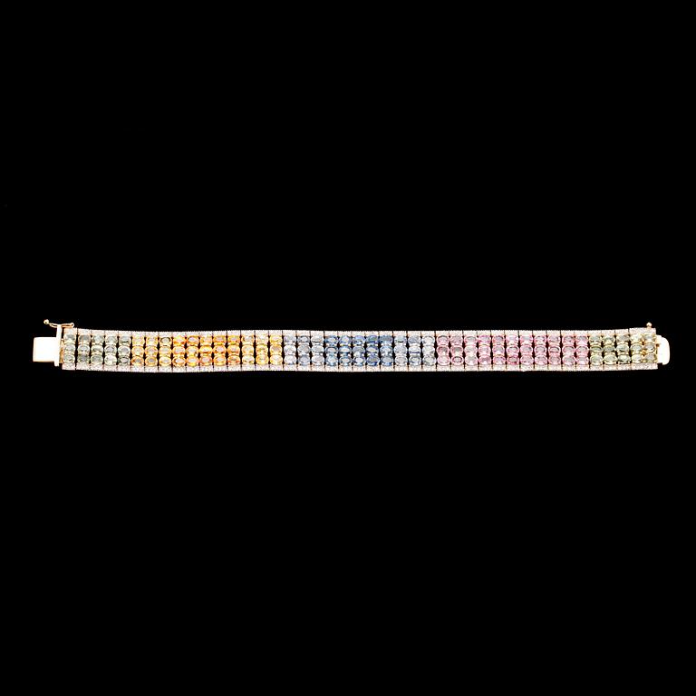 ARMBAND, 14 k guld, med olikfärgade ovala fasettslipade safirer och diamanter.