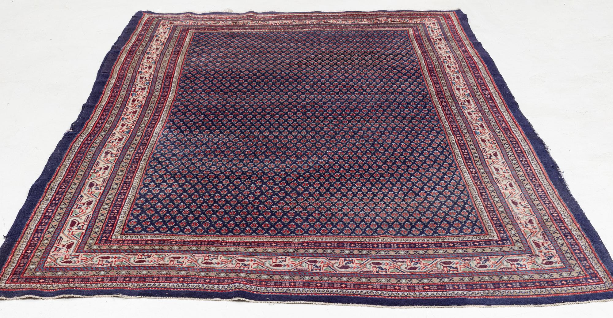 A carpet, Pakistan, ca 320 x 208 cm.