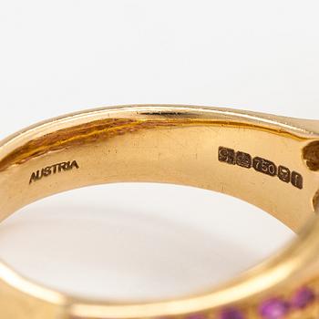 Garrard, ring "Wings", 18K guld och rubiner. Märkt Garrard 52 Austria.