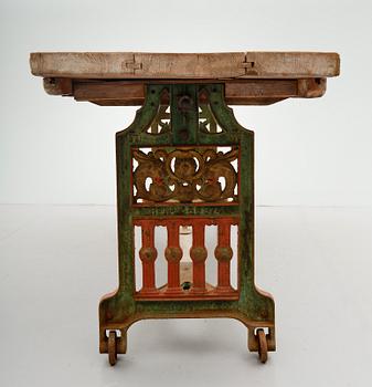 BORD/TRÄDGÅRDSBORD, sent 1800-tal.