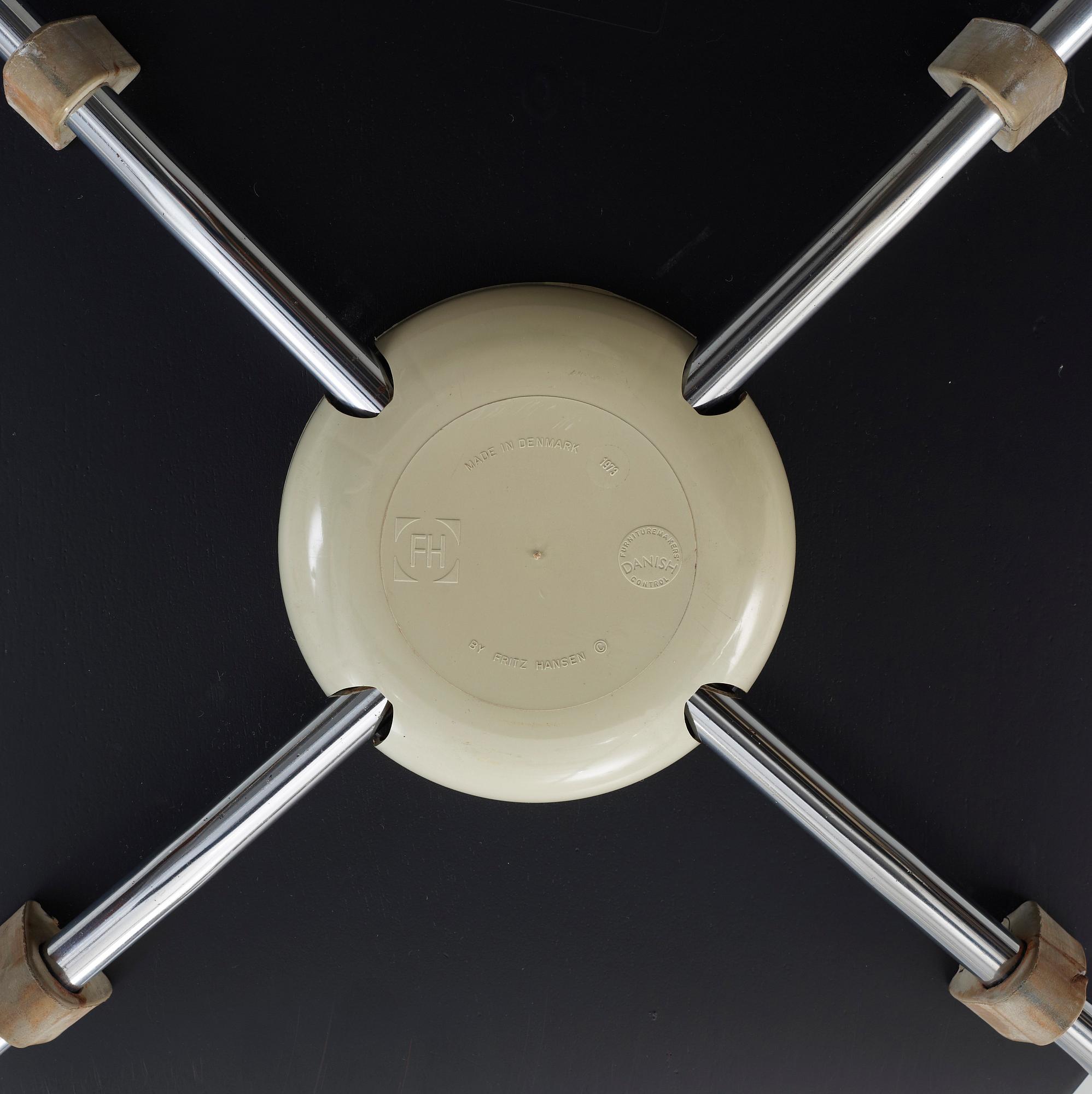 STOL, "Myran", Arne Jacobsen för Fritz Hansen.