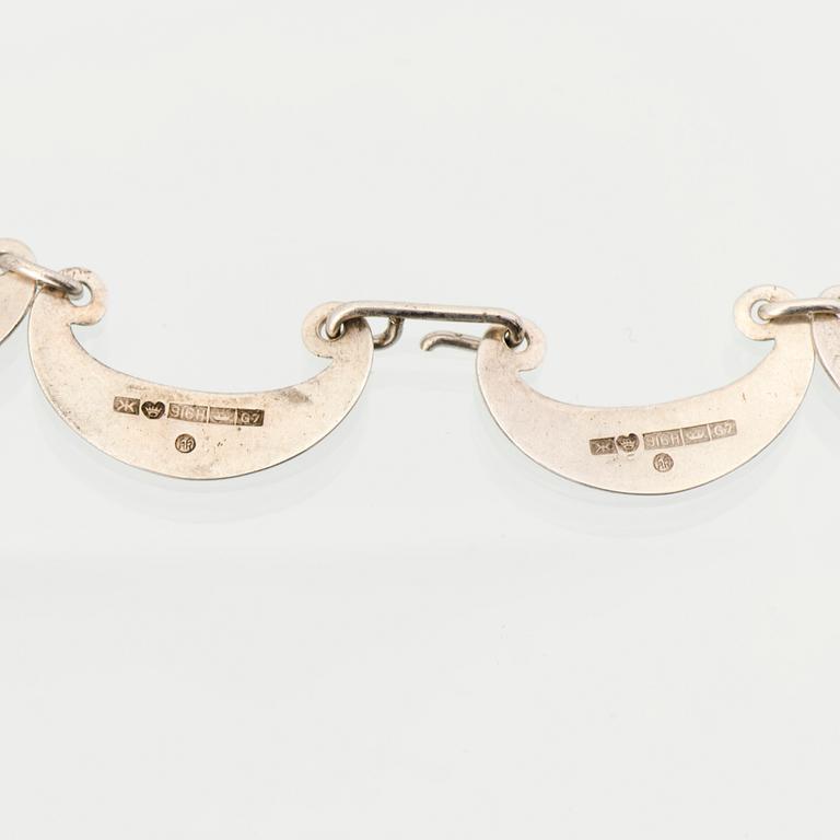 BÖRJE RAJALIN, KAULAKORU, "Savolaisvene", hopeaa. Helsinki 1960.