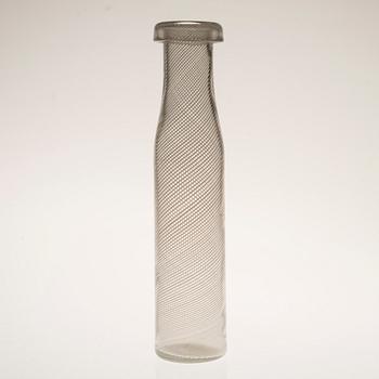 FLASKA, filigranglas, signerad K. Franck Nuutajärvi Notsjö -63.