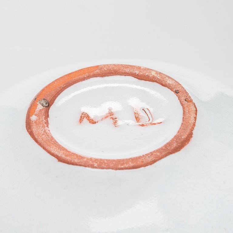 Marita Lybeck, two redclay plates and a dessert bowl, signed ML.