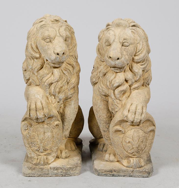 TRÄDGÅRDSSKULPTURER, 1 par, samtida.