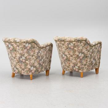 Armchairs, a pair, Swedish Modern, first half of the 20th century.