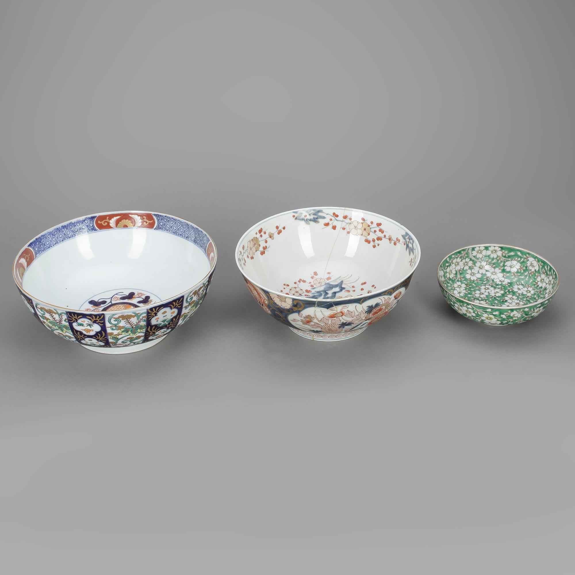 SKÅLAR, 3 st, porslin, Japan, 1800-1900-tal.