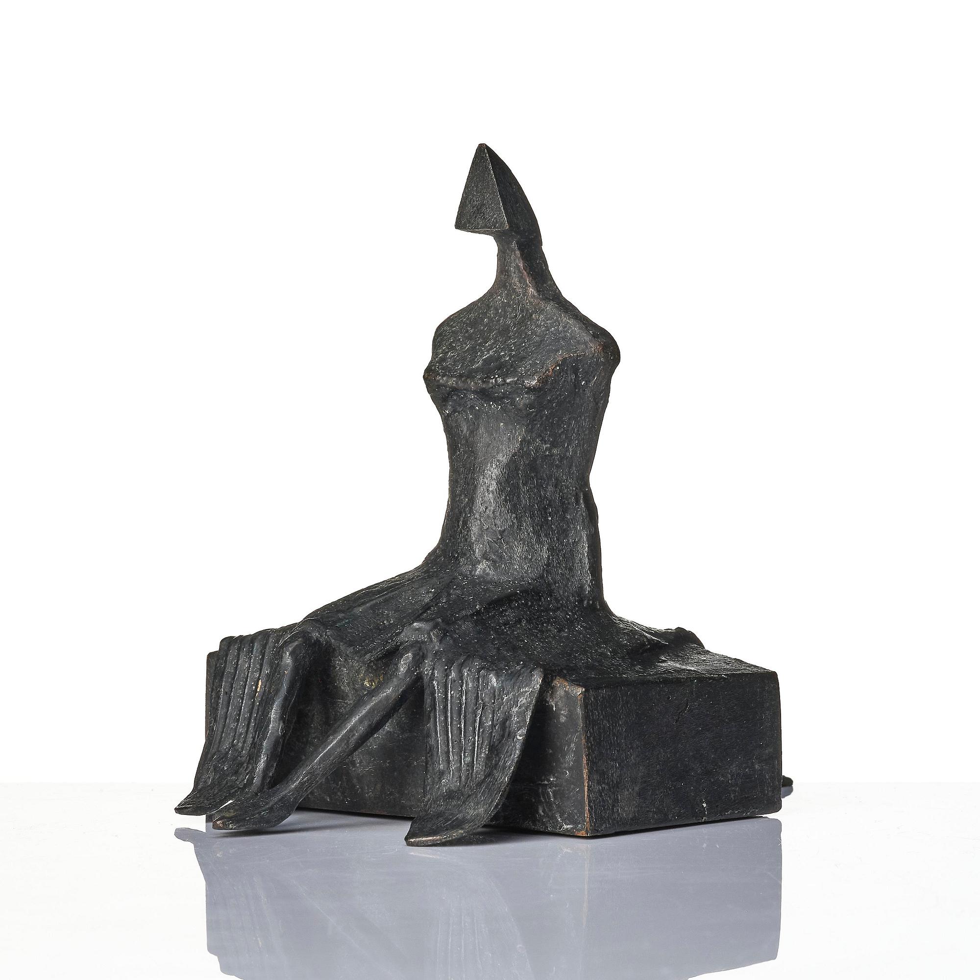 Lynn Chadwick, "Maquette VI Sitting Woman".