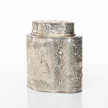 A sterling silver tea caddy, 20th Century.