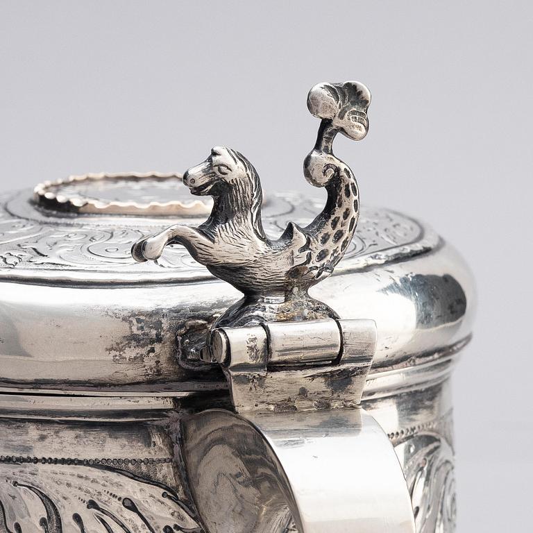 A possibly Danish 18th century silver tankard, unidentified maker's mark.