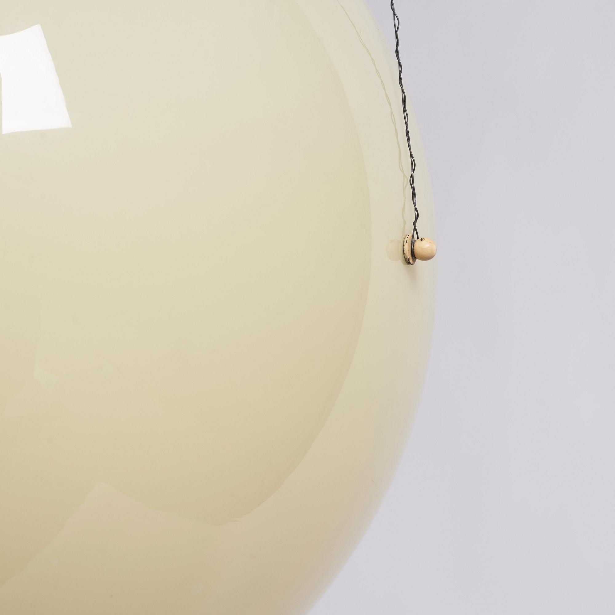 Gunnar Asplund, tillskriven, taklampa, enligt uppgift proveniens arkitekt John Elisasson (assistent till Asplund), 1930-tal.