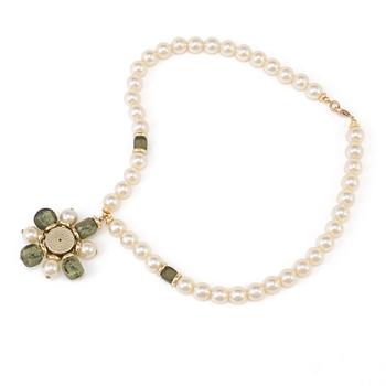 A necklace reportedly by CHANEL.