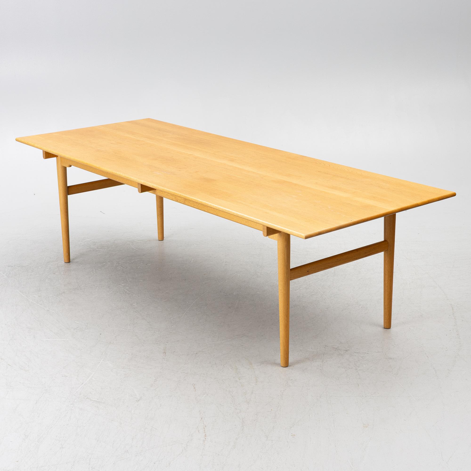Hans J. Wegner, dining table, Carl Hansen & Son, Denmark, 2006.