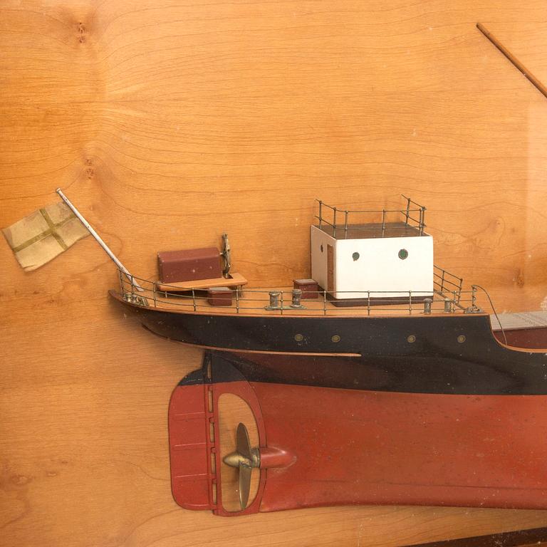 A half hull ship model, S/S Ivan Gorthon, launched 1924.
