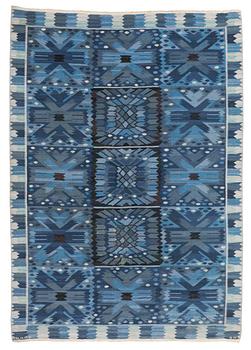 CARPET. "Nejlikan blå". Tapestry weave. 310,5 x 214,5 cm. Signed AB MMF BN.