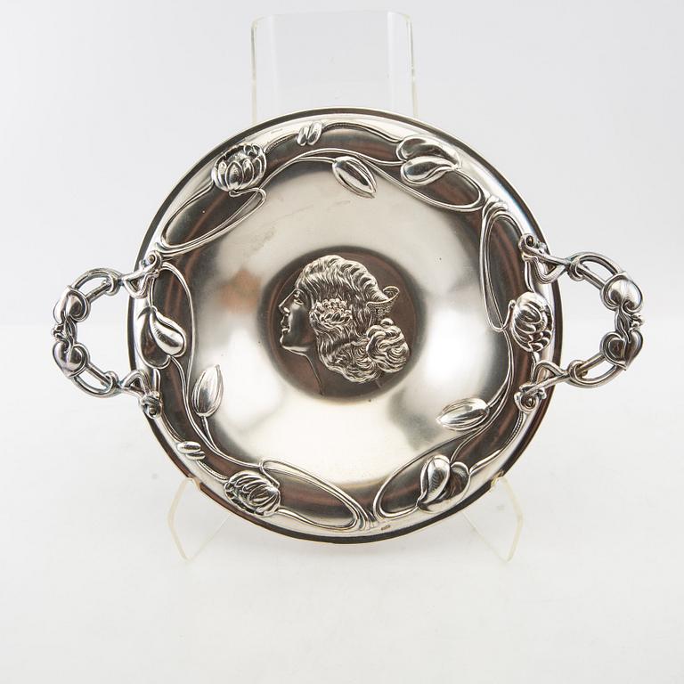 Plate Jugend GAB silver-plated, early 20th century.