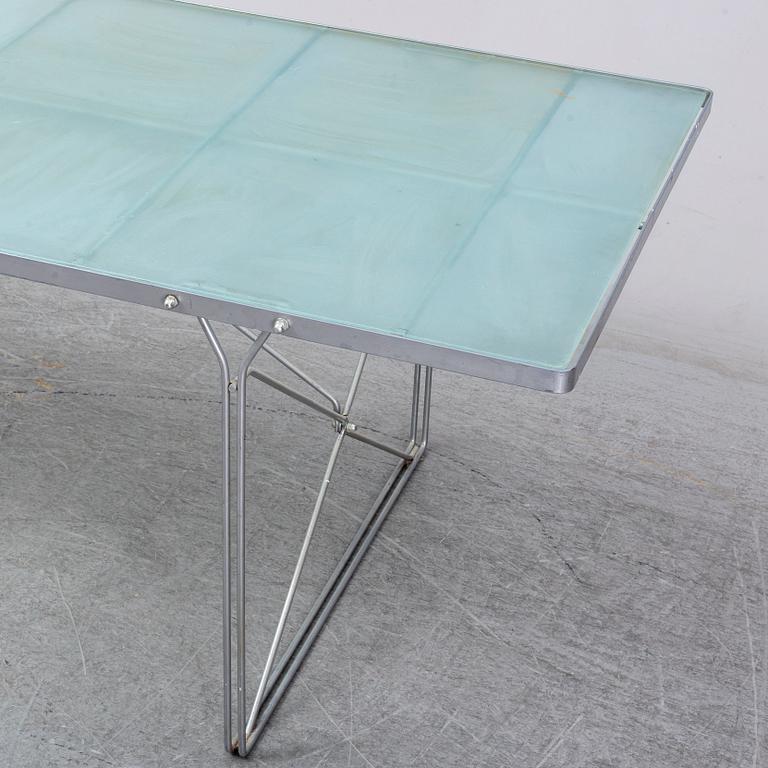 IKEA, "Moment", formgiven av Niels Gammelgaard 1985.