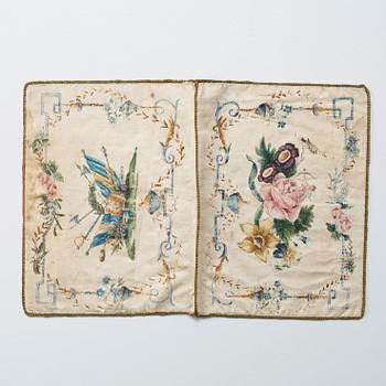 PLÅNBOK, SIDEN. 18,3 x 13,8 cm. Sverige 1800-talets förra hälft.