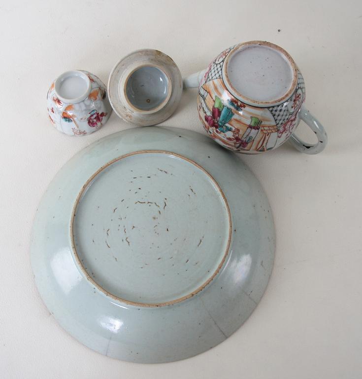 SKÅLFAT, TEKANNA och KOPP, porslin, Kina Qianlong, 1700-tal.