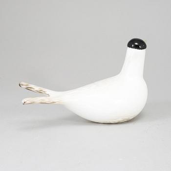 OIVA TOIKKA, lasilintu, Lapintiira, 2000, signeerattu O. Toikka Nuutajärvi.