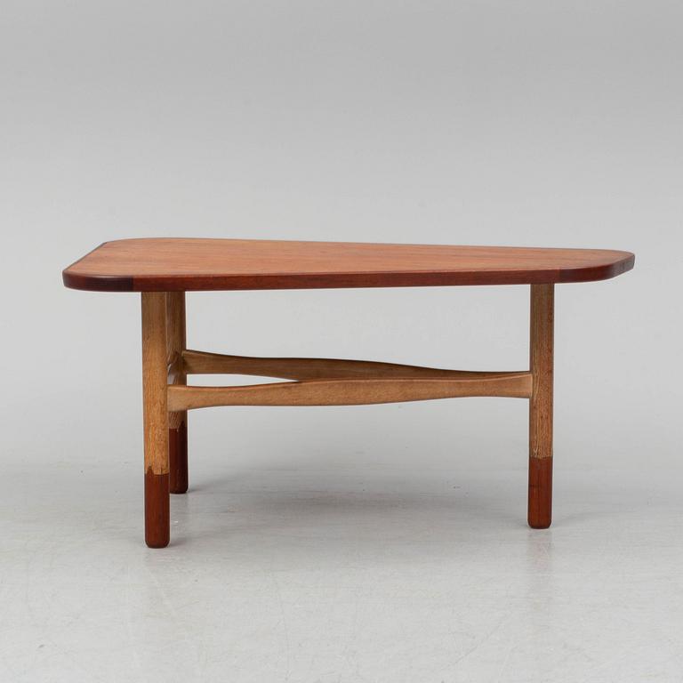 A teak veneered coffee table from Westerbergs Möbler, Tranås, 1950's.