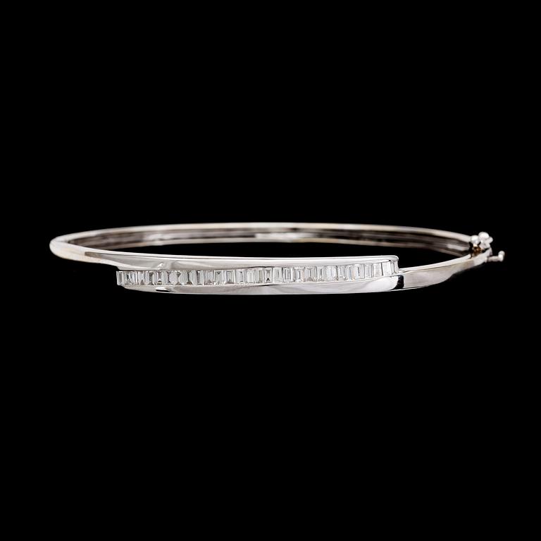 BANGLE, brilliant cut diamonds, tot. 0.80 cts.